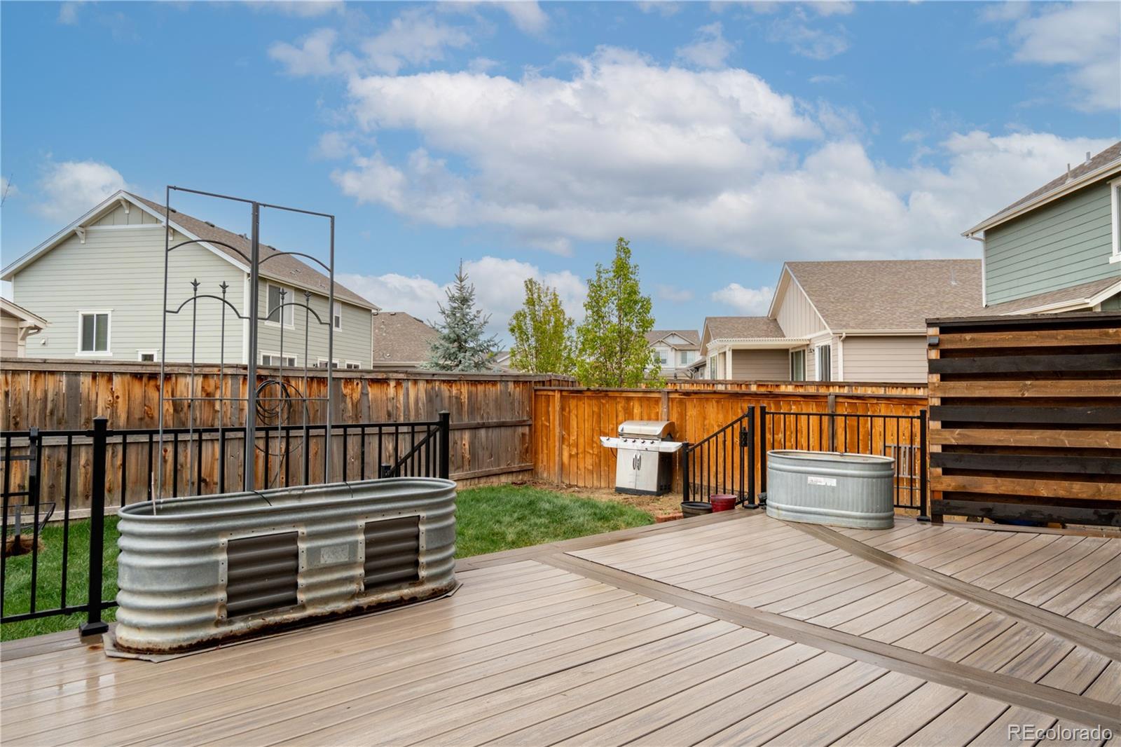 643 Ranchhand Drive Berthoud, CO 80513 - Photo 36 of 39 a view of a roof deck