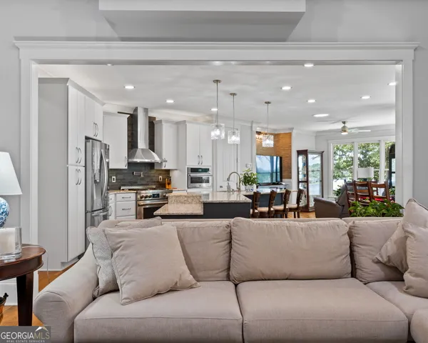 $1,140,000 | 161 Lake Shore Drive, Newnan, GA 30265