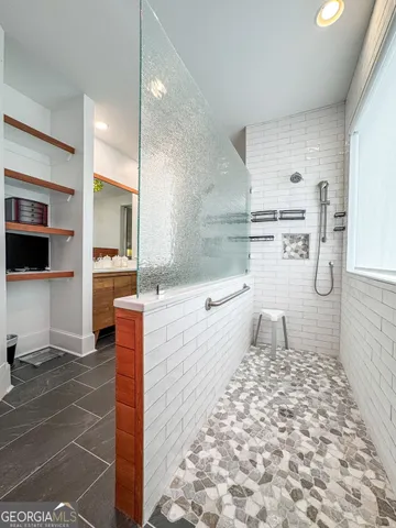 $1,140,000 | 161 Lake Shore Drive, Newnan, GA 30265