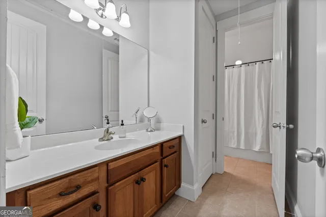 $1,140,000 | 161 Lake Shore Drive, Newnan, GA 30265