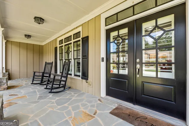 $1,140,000 | 161 Lake Shore Drive, Newnan, GA 30265