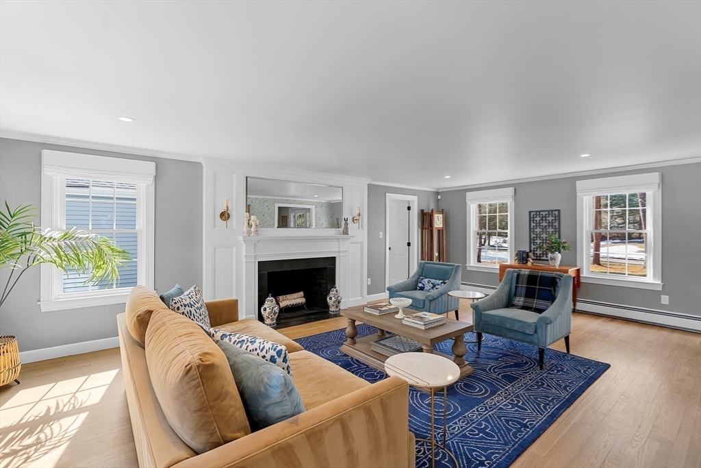 21 Decatur Lane Wayland, MA 01778 - Photo 3 of 32
