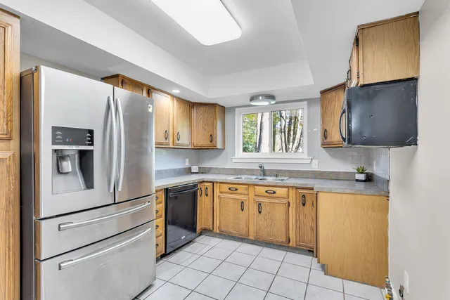 $399,900 | 4042 Burns Road, Howell, MI 48855