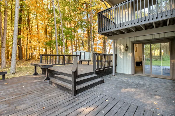$399,900 | 4042 Burns Road, Howell, MI 48855