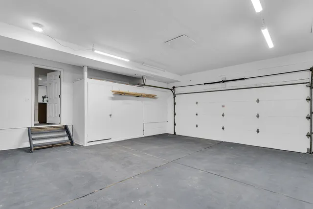 $399,900 | 4042 Burns Road, Howell, MI 48855