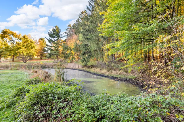 $399,900 | 4042 Burns Road, Howell, MI 48855