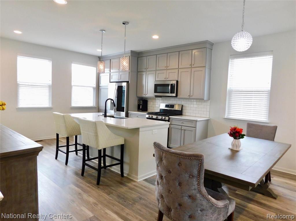 2500 Normandy Road, Unit 6 Royal Oak, MI 48073 - Photo 8 of 42