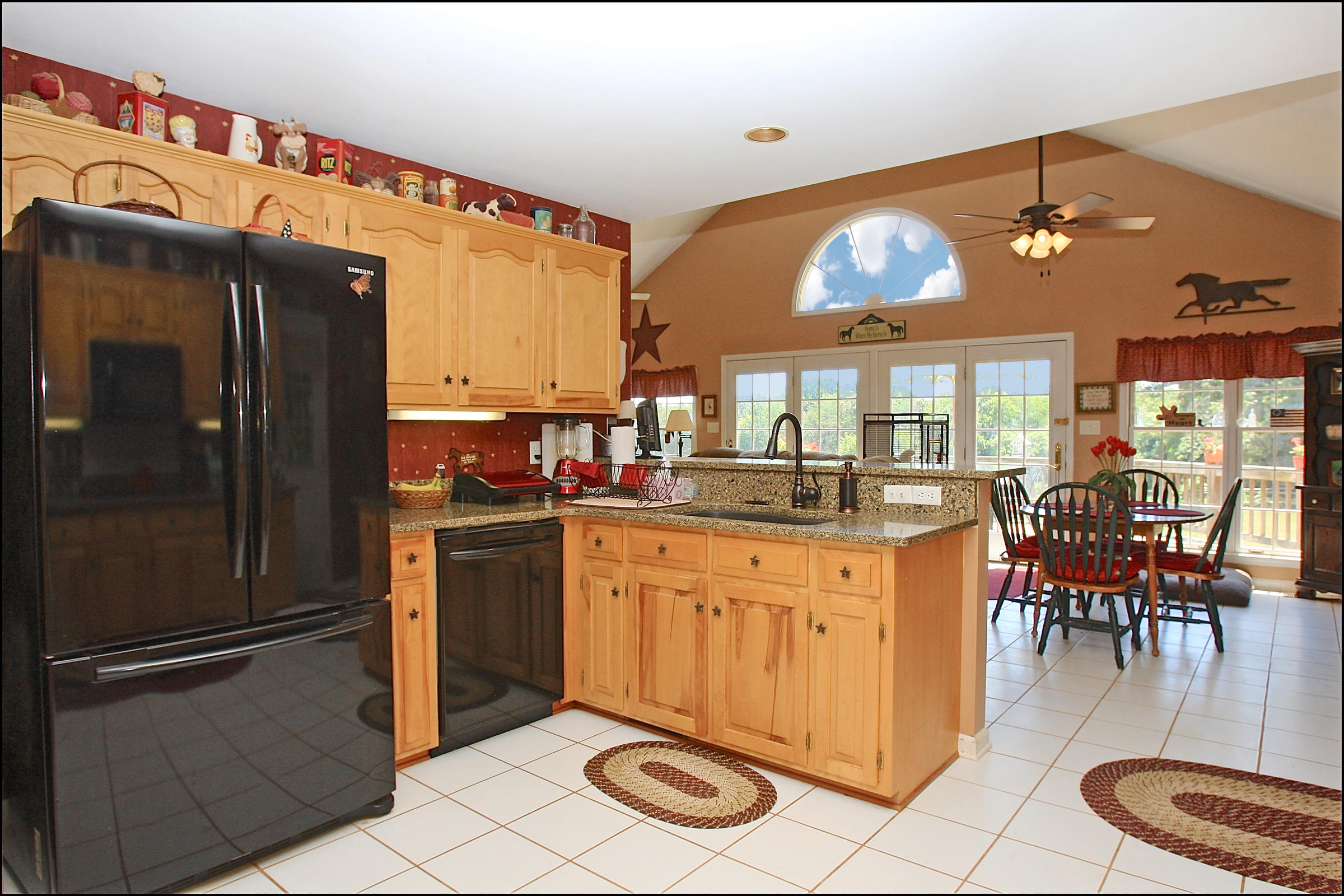 2260 Triggs Road Bedford, VA 24523 - Photo 14 of 62 KITCHEN_4V4B6754