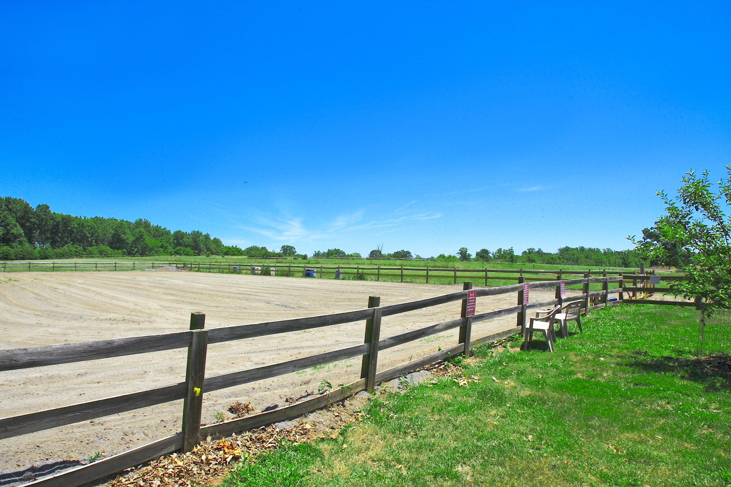2260 Triggs Road Bedford, VA 24523 - Photo 4 of 62 RIDING_ARENA_4V4B6609