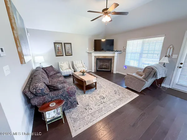 $309,000 | 187 Magnolia Gardens Drive, Hernando, MS 38632