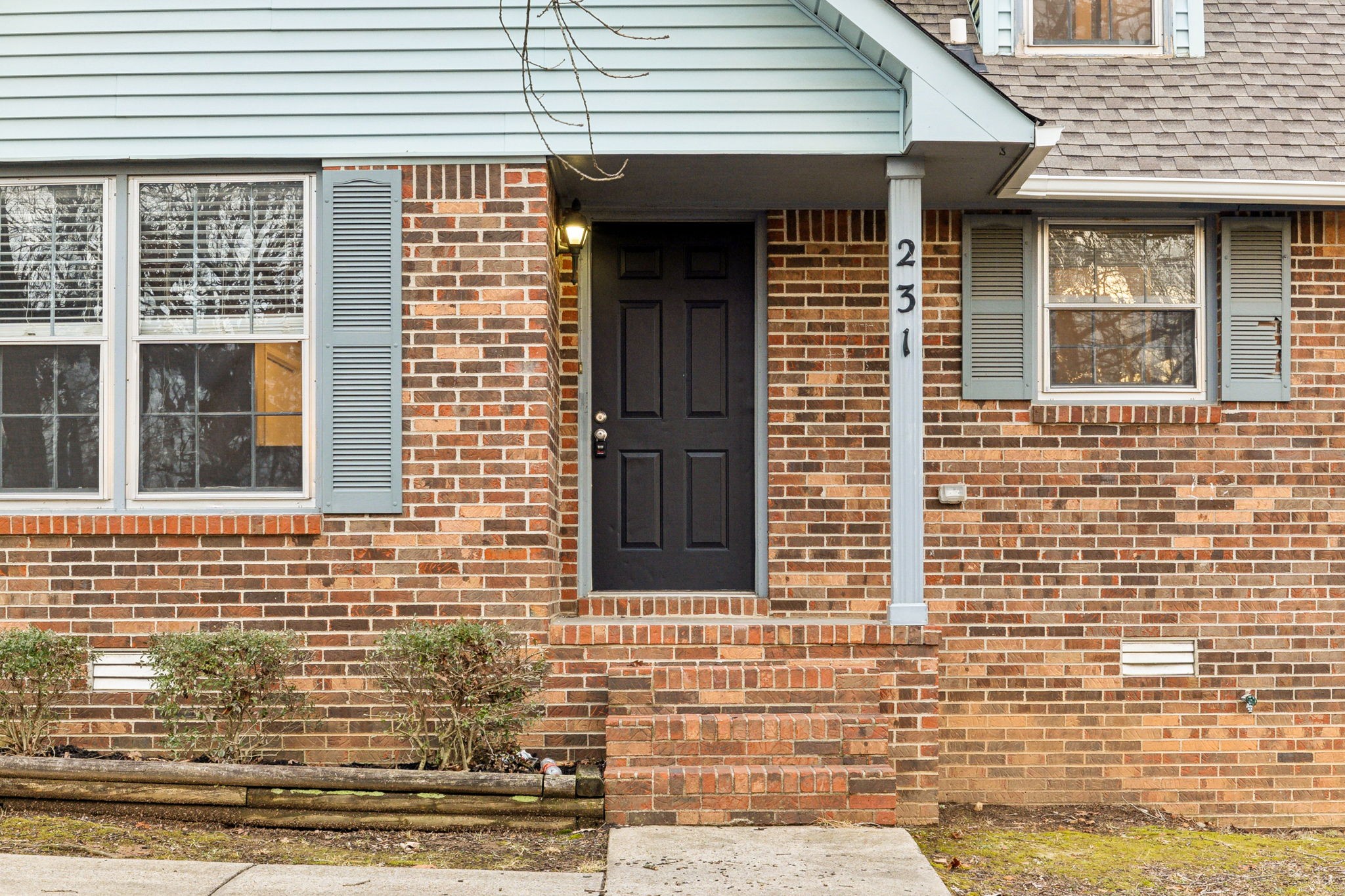 231 Millstone Circle Clarksville, TN 37042 - Photo 4 of 35