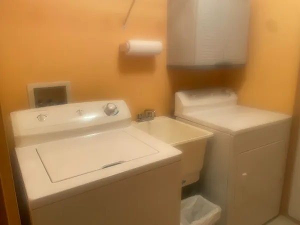 $205,000 | 312 Marigold Circle, Unit 52, Westland, MI 48185