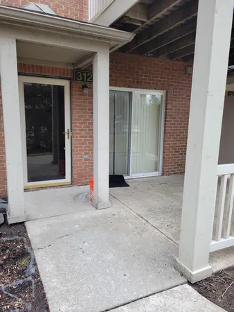 $205,000 | 312 Marigold Circle, Unit 52, Westland, MI 48185