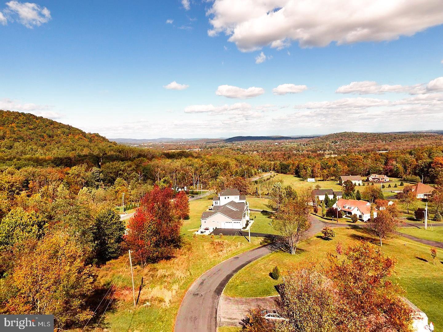 35 Warren Trail Fairfield, PA 17320 - Photo 6 of 7 an aerial view of residential houses with outdoor space
