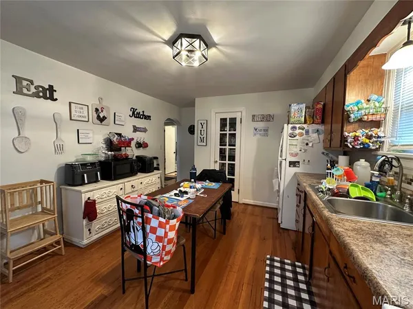 $159,900 | 304 West Moore Avenue, Owensville, MO 65066