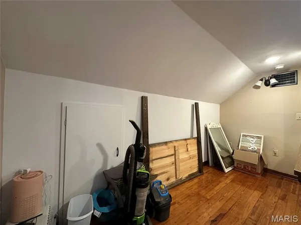 $159,900 | 304 West Moore Avenue, Owensville, MO 65066