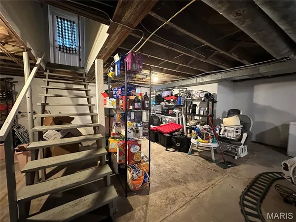 $159,900 | 304 West Moore Avenue, Owensville, MO 65066