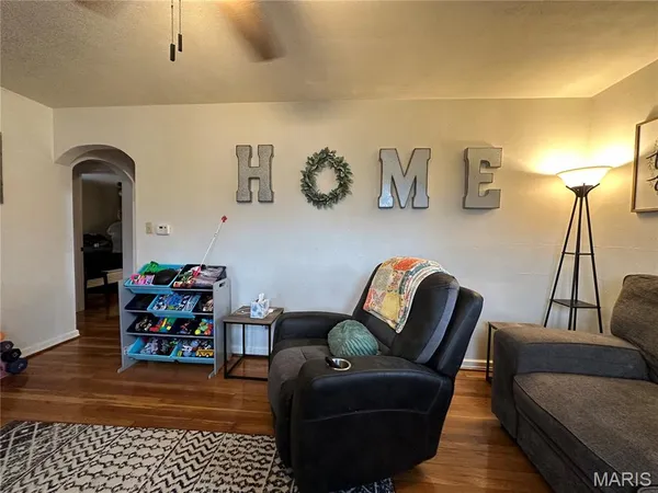 $159,900 | 304 West Moore Avenue, Owensville, MO 65066