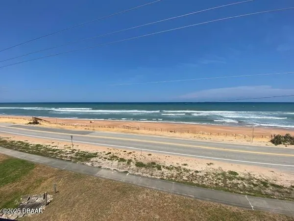 $1,999 | 2700 Ocean Shore Boulevard, Unit 205, Ormond Beach, FL 32176