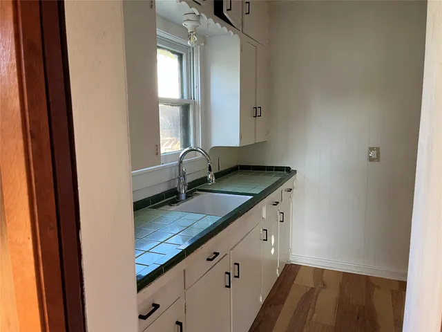 $205,900 | 612 Silliman Street, Sealy, TX 77474