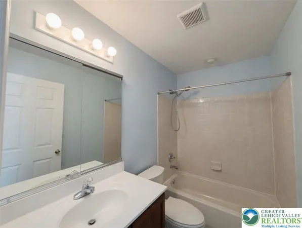 $2,650 | 5200 Spring Ridge Drive East, Macungie, PA 18062