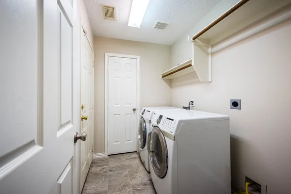 $2,400 | 3231 Pedernales Trails Lane, Katy, TX 77450