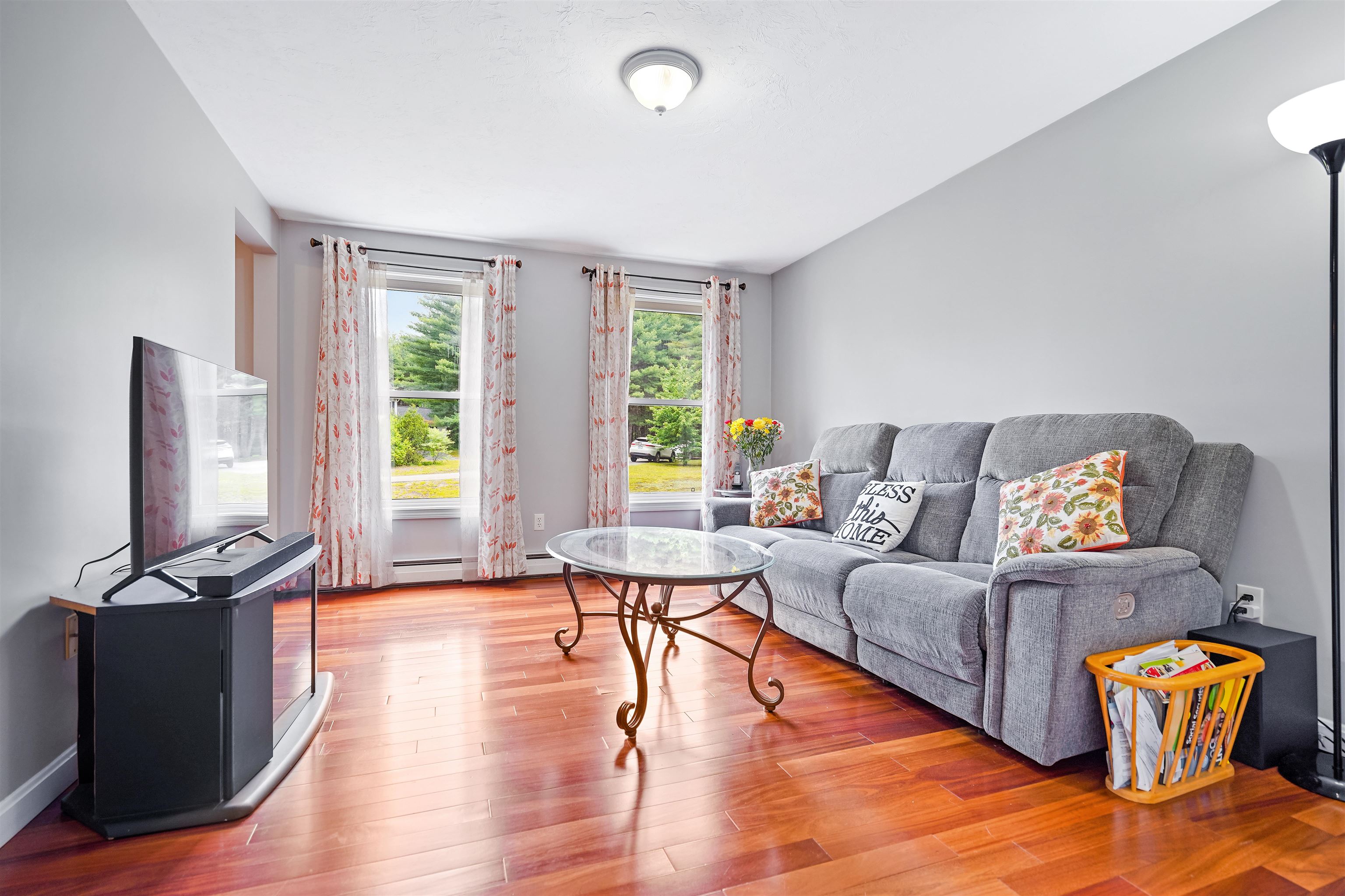 19 Birdrunner Road New Hampton, NH 03256 - Photo 8 of 36 Gallery Image 8