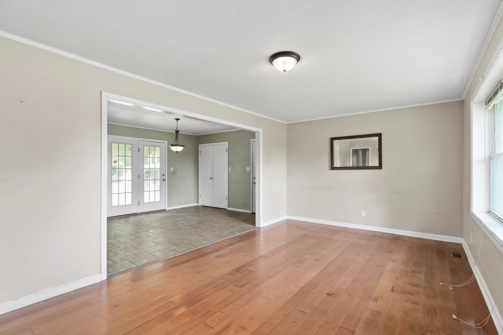 6114 Kinard Road Ninety Six, SC 29666 - Photo 9 of 17 Gallery Image 9