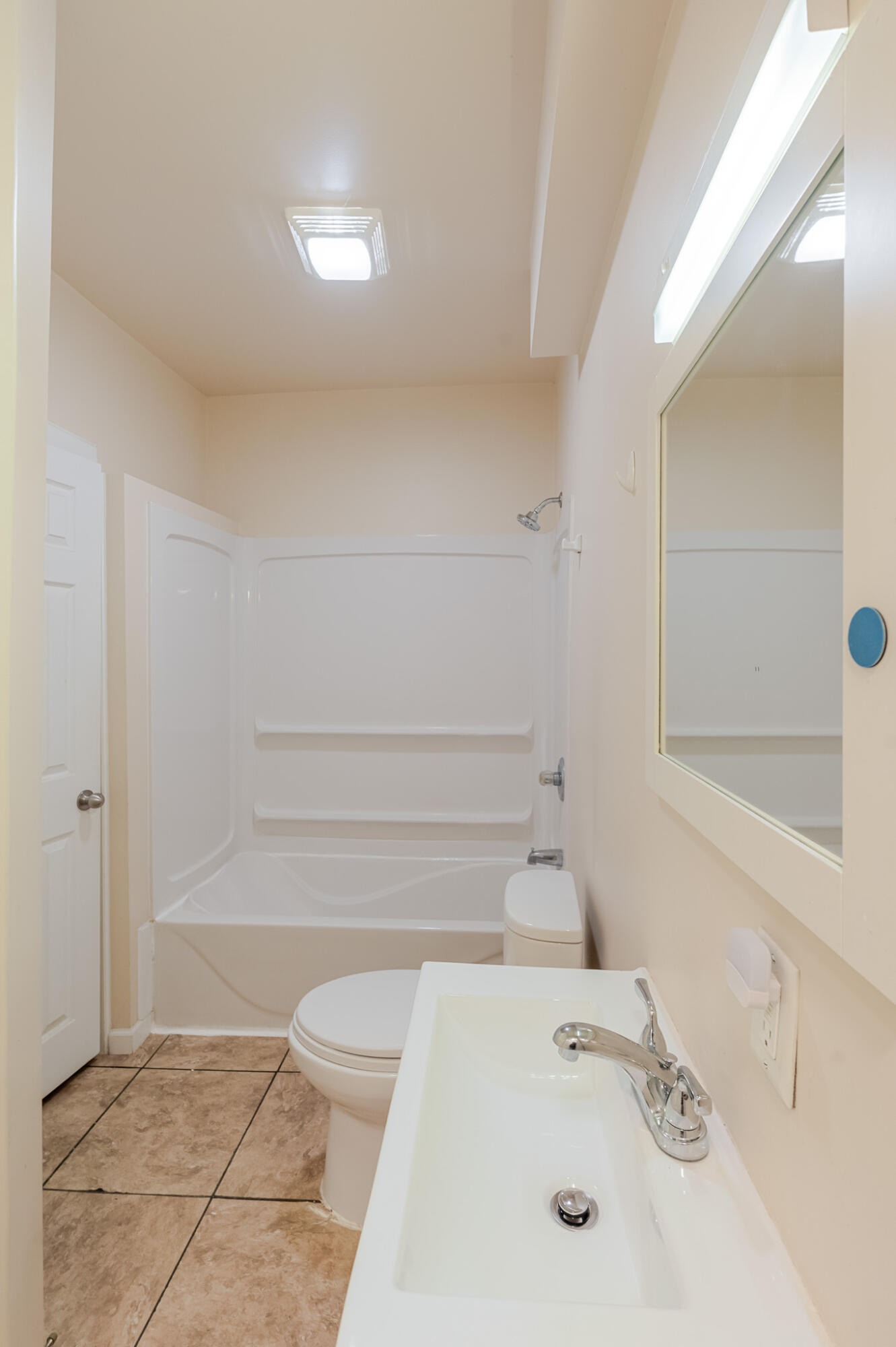 555 South Locust Street, Unit 2 Valparaiso, IN 46383 - Photo 5 of 8 a bathroom with a bathtub and shower