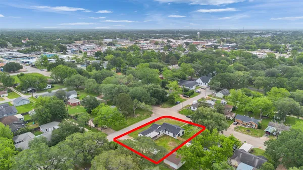 $259,900 | 1300 Brazos Street, Rosenberg, TX 77471