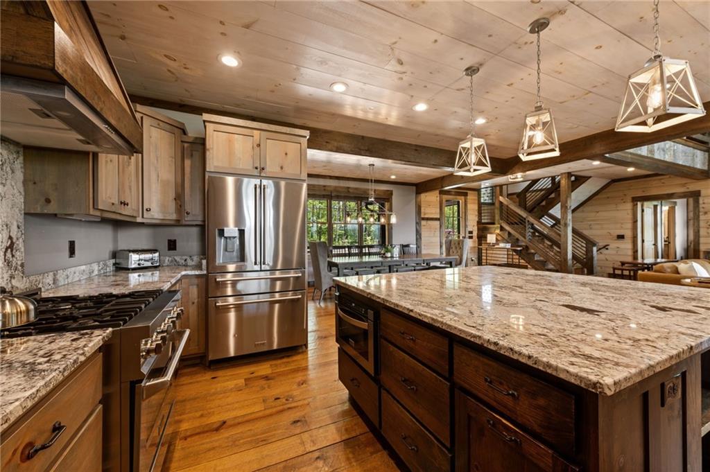 802 Overlook Drive Blue Ridge, GA 30513 - Photo 37 of 90