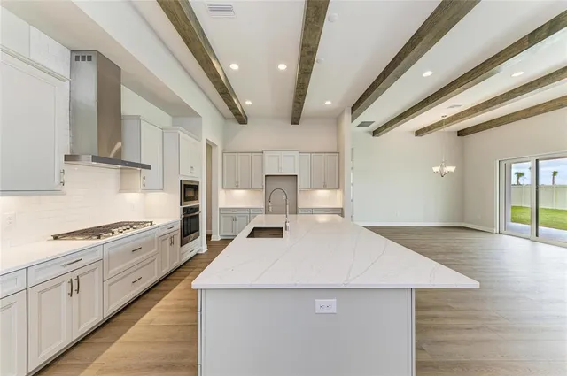 $839,990 | 10904 Spring Sapling Circle, Palmetto, FL 34221