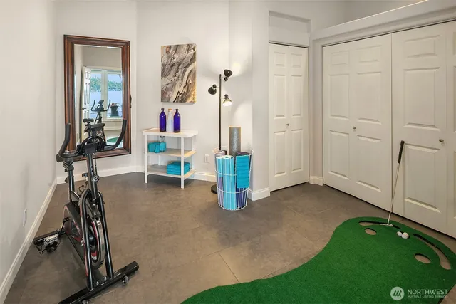 $6,698,000 | 2819 East Lake Sammamish Parkway Northeast, Sammamish, WA 98074