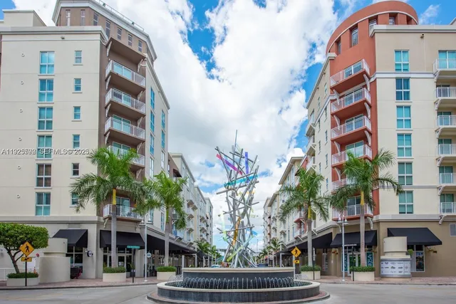 $2,400 | 7350 Southwest 89th Street, Unit 607S, Miami, FL 33156