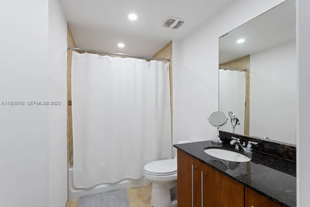 $2,400 | 7350 Southwest 89th Street, Unit 607S, Miami, FL 33156