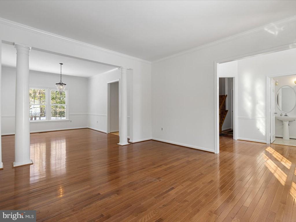 11920 Coloriver Road Manassas, VA 20112 - Photo 12 of 58 Living/Dining