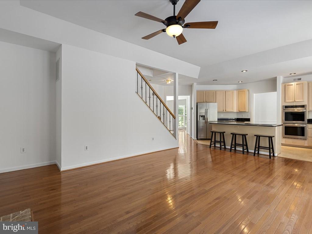 11920 Coloriver Road Manassas, VA 20112 - Photo 22 of 58 Side view of Family rooom