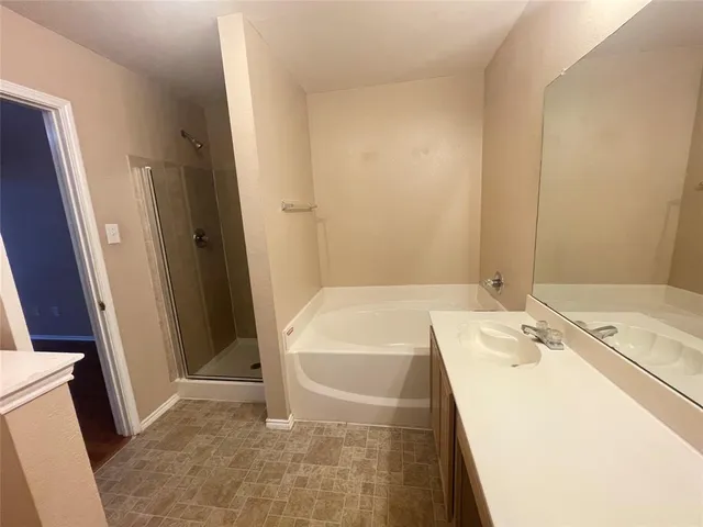 $1,860 | 1612 Audrey Drive, Royse City, TX 75189