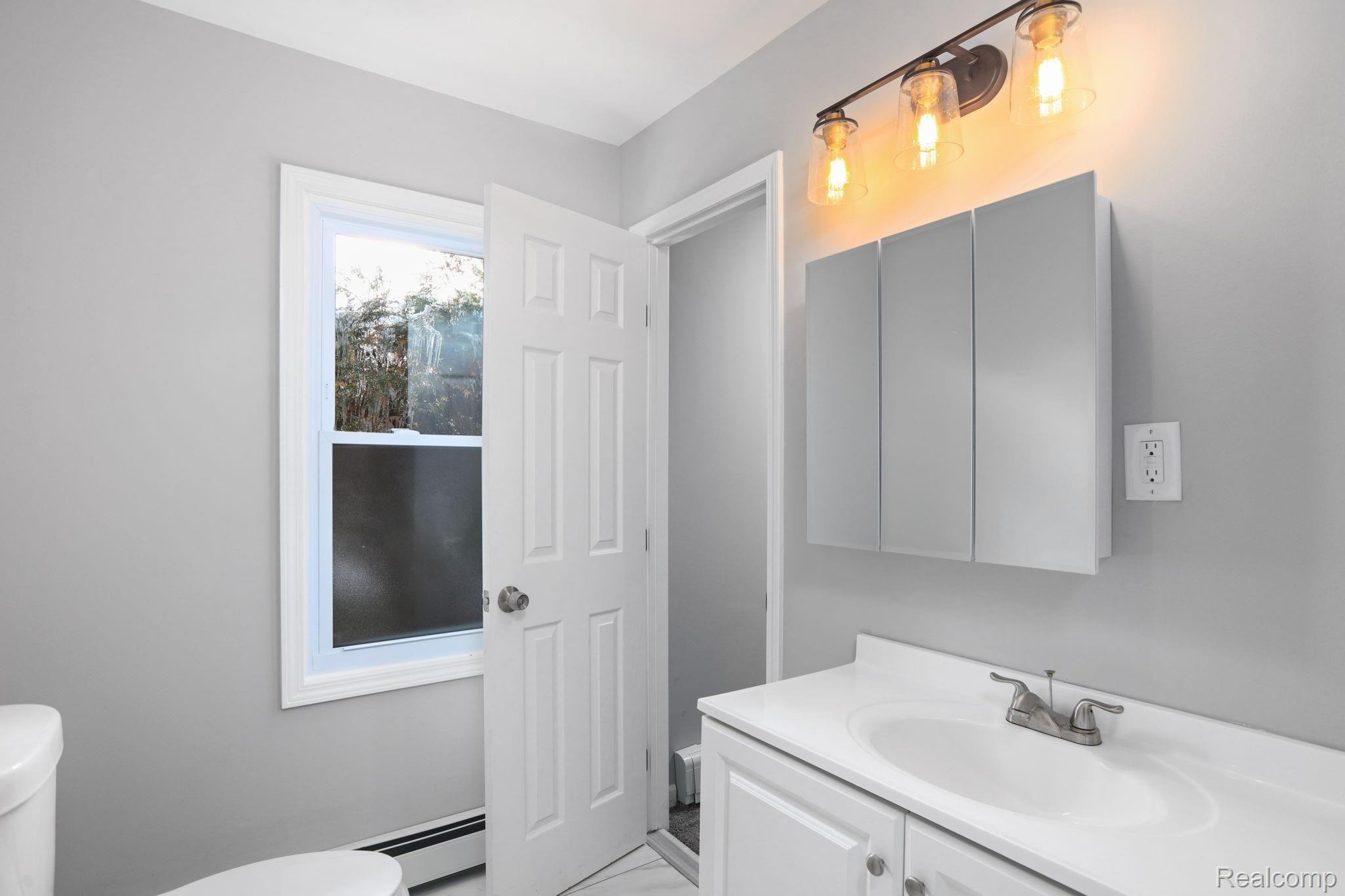 3490 Lightle Road North Street, MI 48049 - Photo 22 of 31 22-web-or-mls-3490 Lightle Rd Clyde - 21.jpg