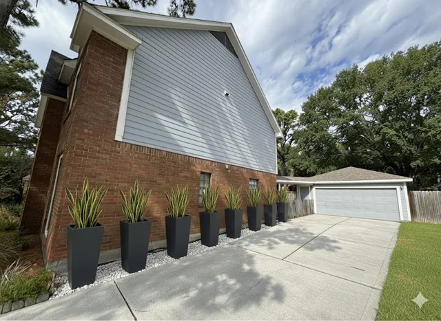 a view of a house with a garage