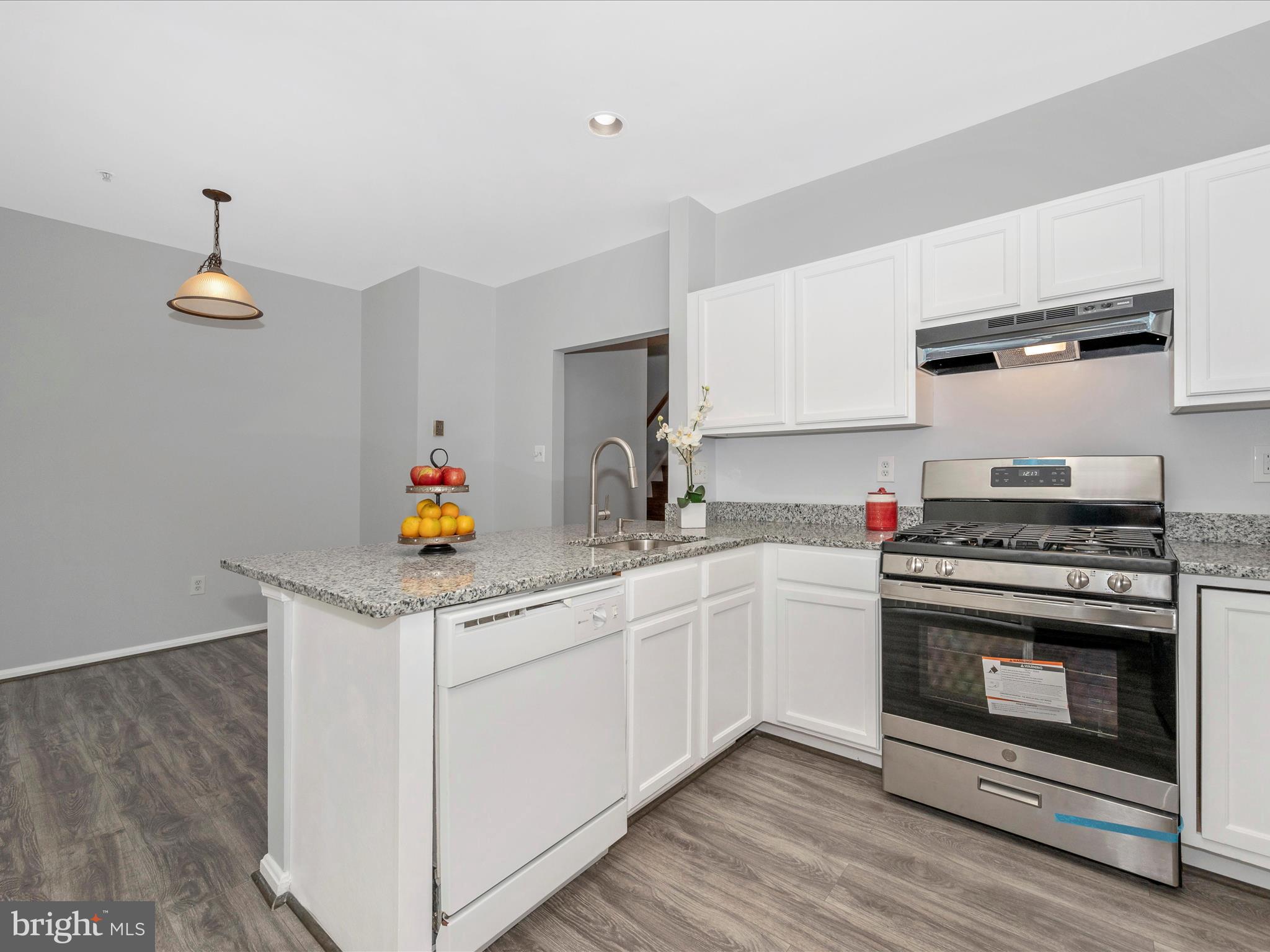 12155 Amber Ridge Circle Germantown, MD 20876 - Photo 19 of 68 Kitchen