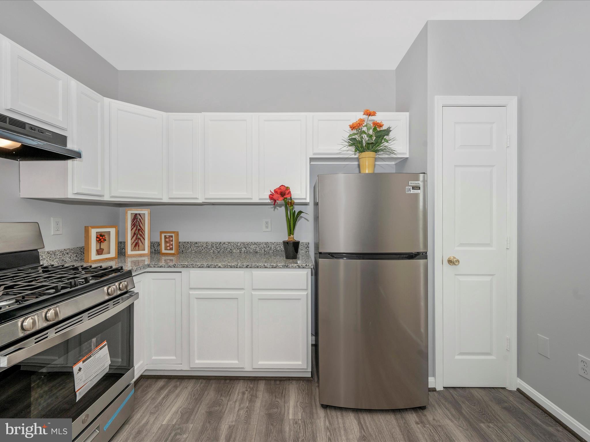 12155 Amber Ridge Circle Germantown, MD 20876 - Photo 21 of 68 Kitchen