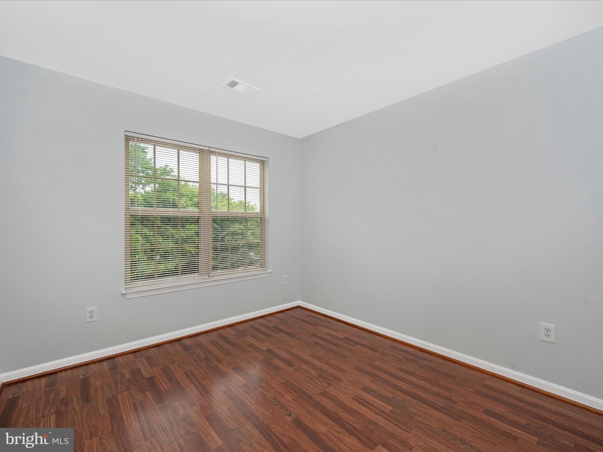 12155 Amber Ridge Circle Germantown, MD 20876 - Photo 30 of 68 Bedroom 3