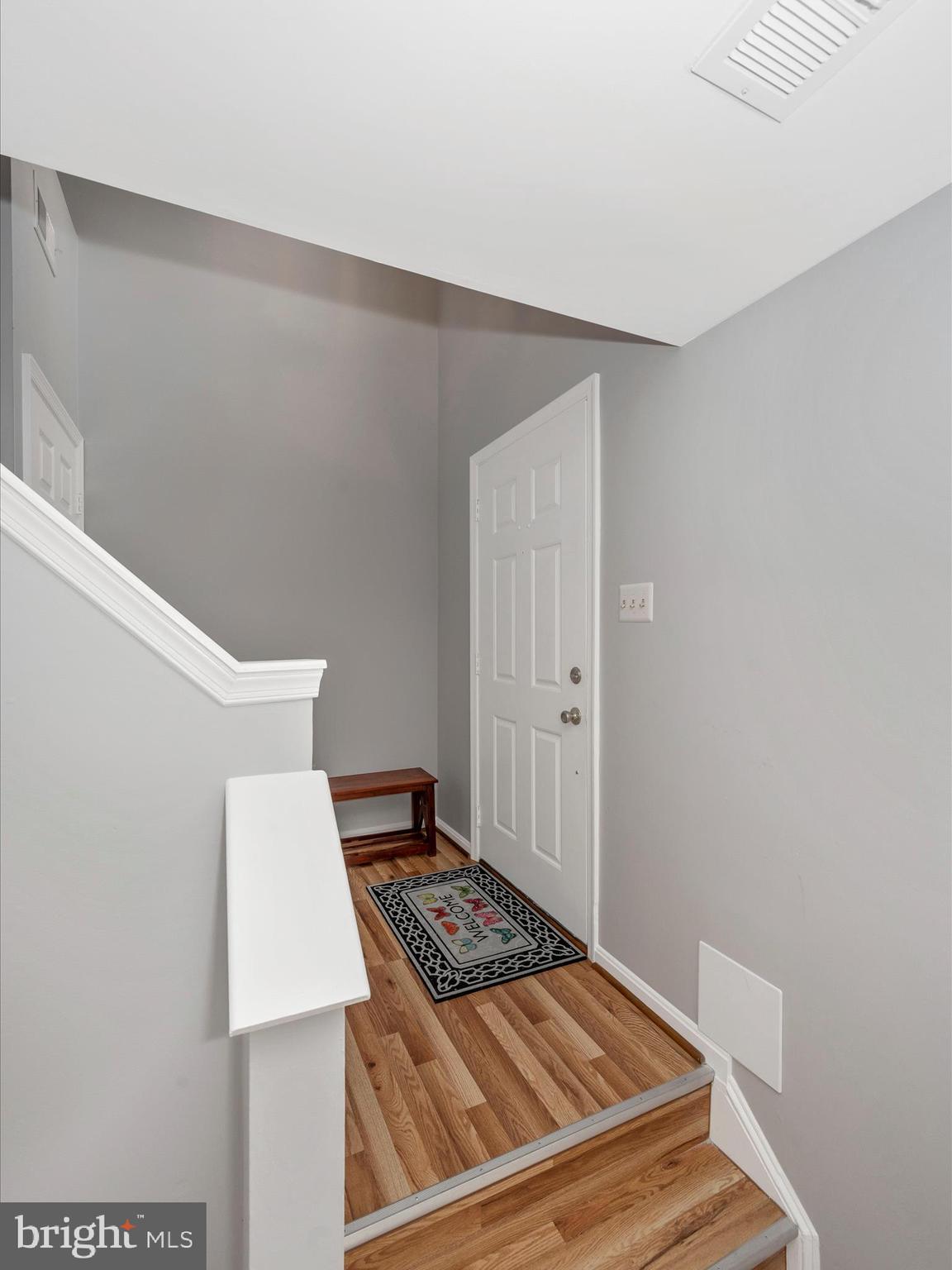 12155 Amber Ridge Circle Germantown, MD 20876 - Photo 3 of 68 Entry