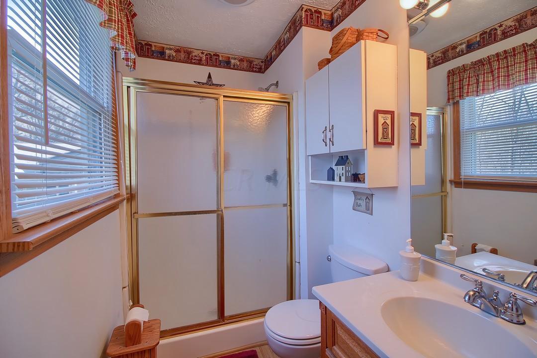27080 Stuart Road Rockbridge, OH 43149 - Photo 17 of 37 Gallery Image 17