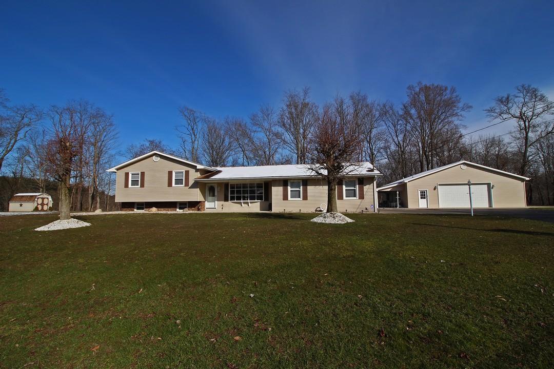 27080 Stuart Road Rockbridge, OH 43149 - Photo 2 of 37 Gallery Image 2