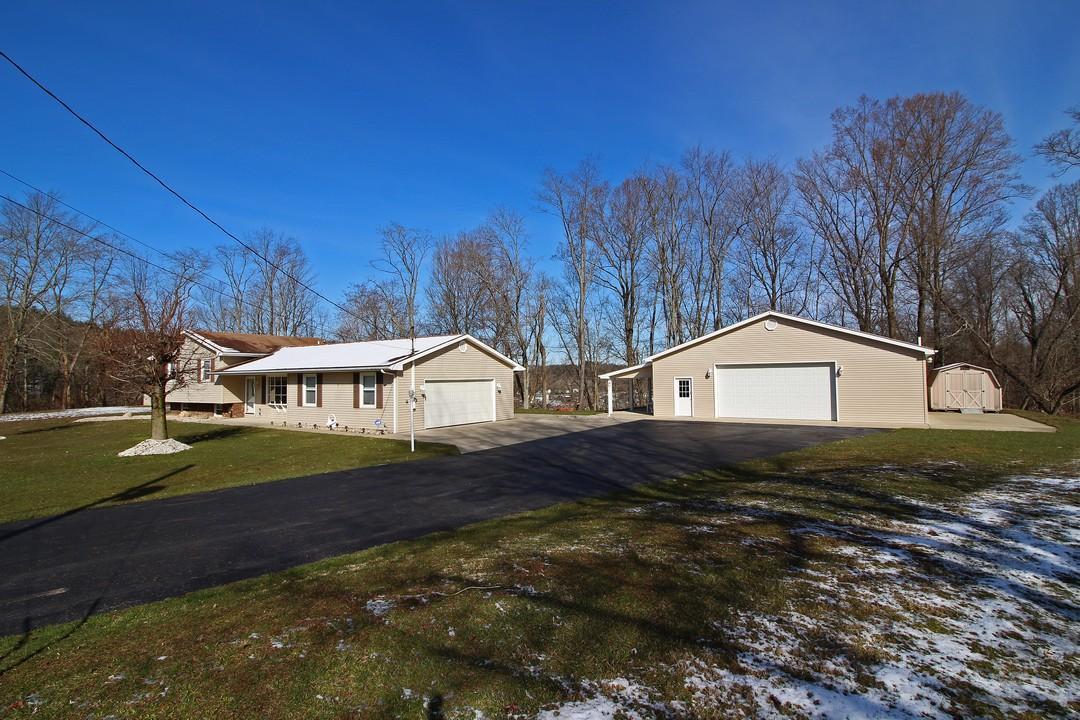 27080 Stuart Road Rockbridge, OH 43149 - Photo 35 of 37 Gallery Image 35
