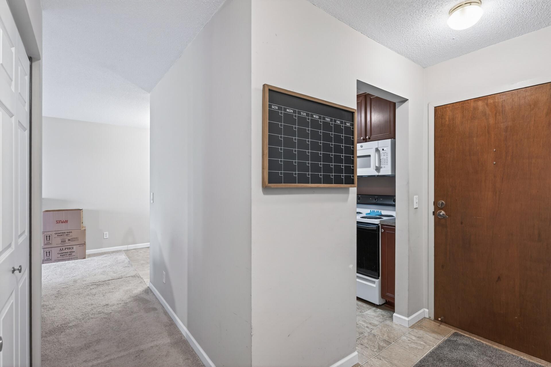 181 Little Canada Road East, Unit 334 Little Canada, MN 55117 - Photo 6 of 36