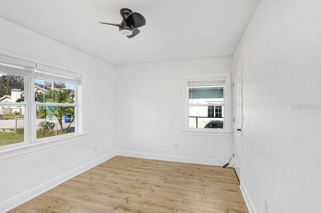 207 South Duncan Avenue Clearwater, FL 33755 - Photo 16 of 24