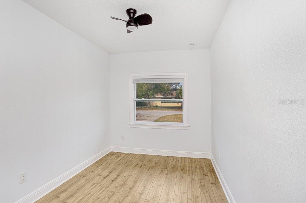 207 South Duncan Avenue Clearwater, FL 33755 - Photo 9 of 24